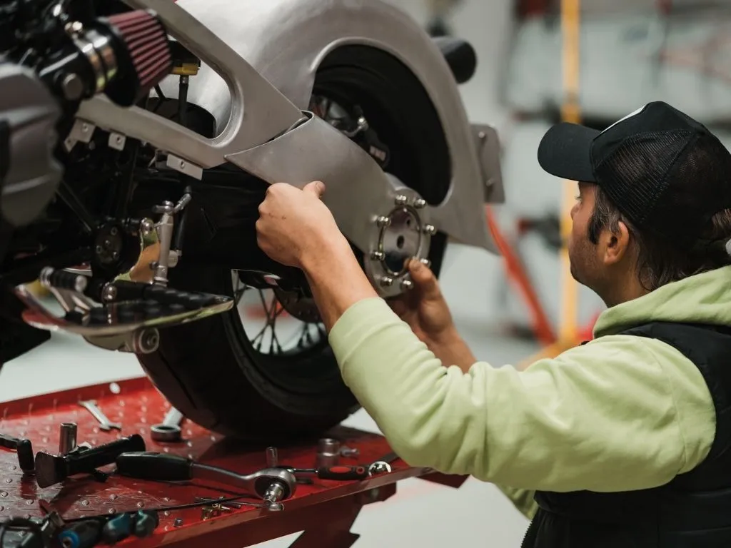 Bengkel Ledeng: The Unstoppable Heartbeat of Cilacap's Automotive Life